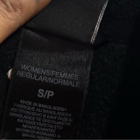 The North Face Quarter-Zip Fleece - Picture 4 of 5